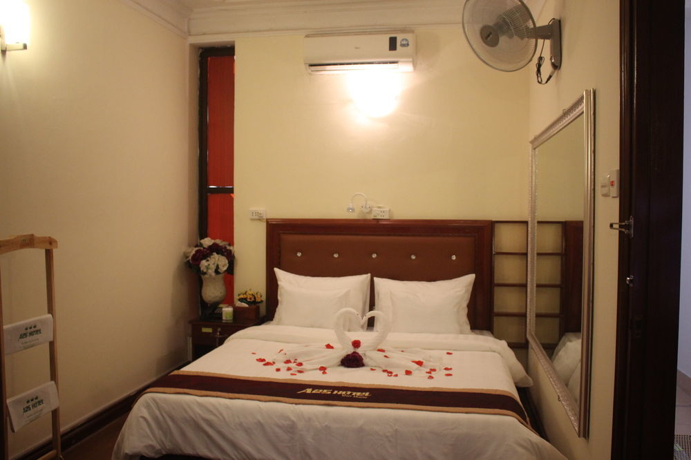 A25 Hotel - 150 Nguyen Thai Hoc Hanoi Exteriör bild