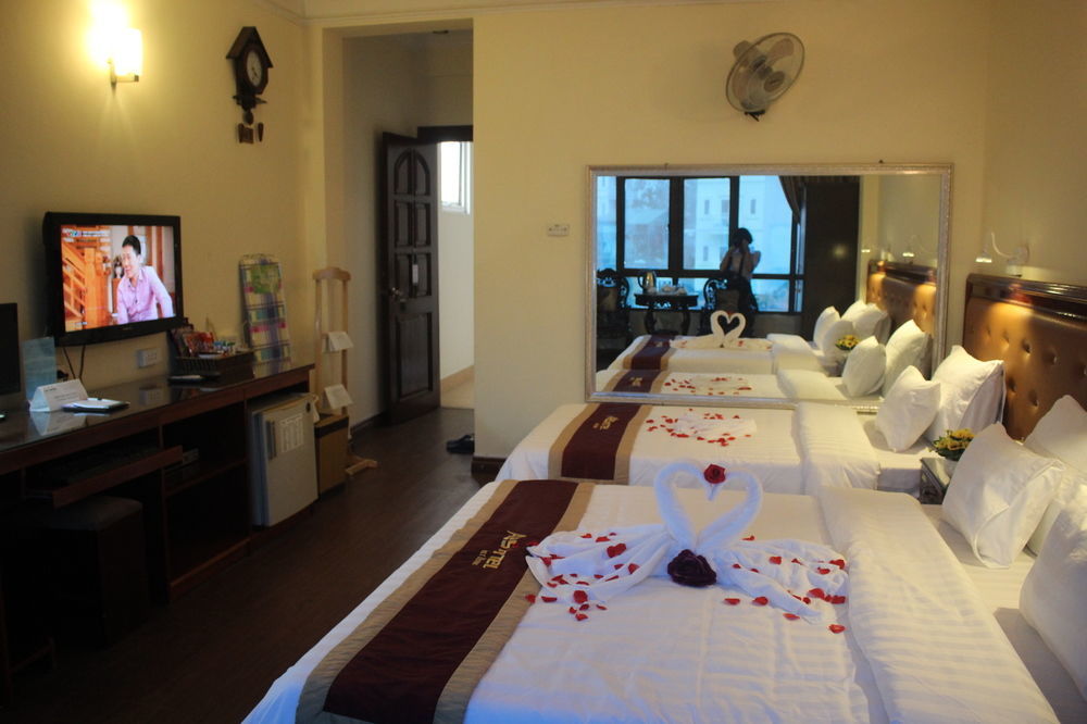 A25 Hotel - 150 Nguyen Thai Hoc Hanoi Exteriör bild